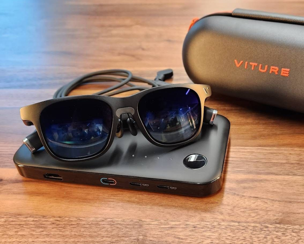 Viture XR Glasses (Dock Pack) Review